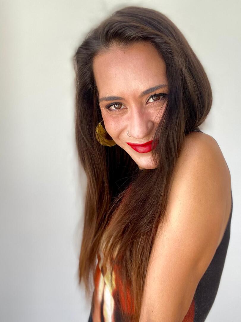 Aina foto- promo – Aina Garcia Carbó